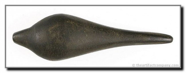 4 1/16" Lizard Effigy - Jackson COA: Black slate with long narrow extended tail. Very artistic form. Found in Medina Co., Ohio. Jackson COA.