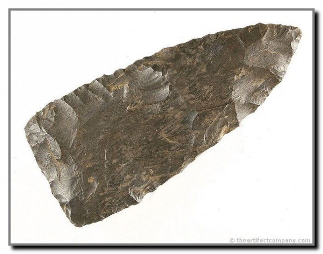 3 7/16" Tennessee River - Jackson COA: Deep chocolate Dover Chert with some river polish. Jackson COA.