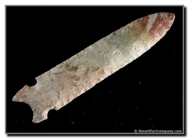 4 5/8" Graham Cave - Davis G9 & Putty COA's: Really beautiful coloration pattern. Pinks, creams, maroons, grays, and some white. Expertly crafted. Ex- Duane Johnson and Kevin Miller Collections. Davis G-9 and Putty COA's.