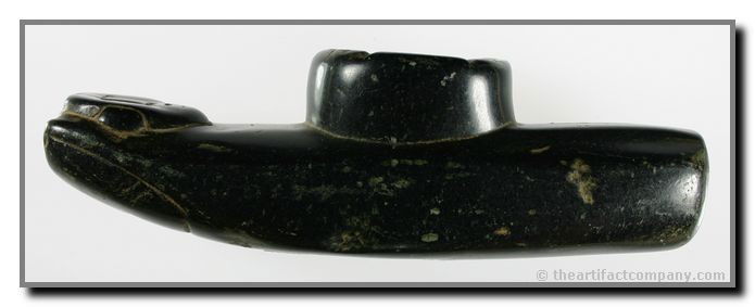 6 1/2" Human Face Effigy Pipe - G10 Davis & Jackso: Large Pipe with excellent surface patina in this dark steatite/argillite example from Vantage, Washington. Jackson & Davis G-10 COA's. Late Prehistoric/Proto-Historic piece.