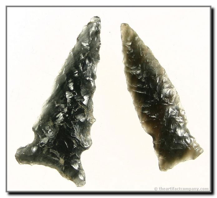 Pair Of Nice Pryor Stemmed Points: 2 great Obsidian Pryor Stemmed points from Klamath Co., Oregon. 1 5/8" in length. Ex- Bodle.