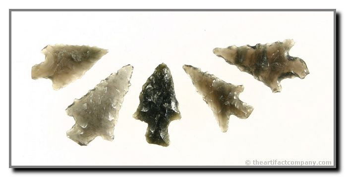 5 Translucent Obsidian Darts From Oregon: These 5 stemmed darts from Klamath Co., Oregon are beautiful and translucent. All are around 3/4" - 1" in length. Ex- Bodle.