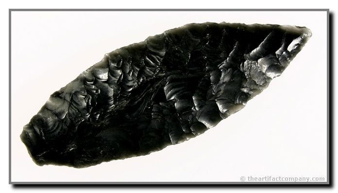 3 1/4" Obsidian Cascade From Oregon: This 3 1/4" beauty has a unique base that appears to have been intentionally shaped down in ancient times. The Cascade has nice flaking and was found by Justin Matthews in Klamath Co., Oregon