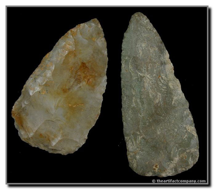 Great pair of Cache Blades: Longest is 3 1/2". Both thin and excellent. Found by John Miller in Clay Co., Indiana.