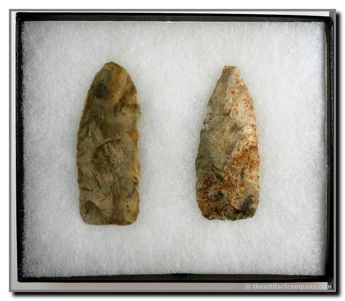 Pair Of Great Indiana Knives: 2 nice tan chert knives from Warren Co., Indiana. These great pieces are about 3 1/8" in length, and include a display frame. Ex- James Leak Collection.