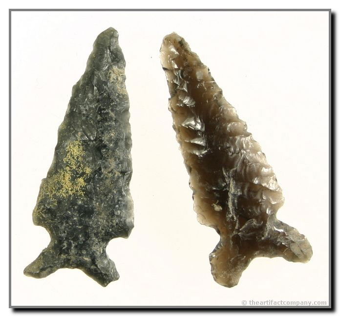 Pair Of Great Cold Springs Points: 2 fantastic examples of Cold Springs points made from Obsidian. Both are from Klamath Co., Oregon and are approximately 1 7/8". Ex- Bodle.