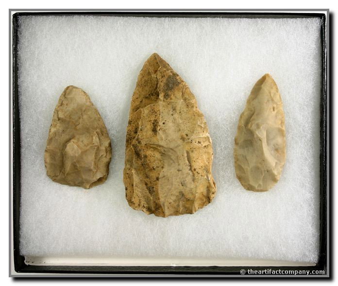 Lot Of 3 Roundback Knives From Indiana: 3 very nice Roundback Knives from Warren Co., Indiana displayed in an included frame. Lengths range from 2" - 3 1/4". Ex- James Leak Collection.