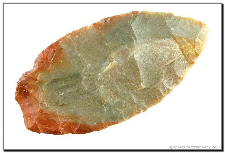 3 3/8" Hopewell Blade: Licking Co., Ohio example in olive and red Flint Ridge.