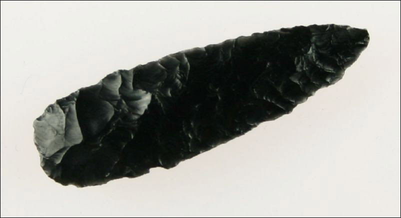 Stupendous 2 1/8" Cody Complex: Fabulous Cody flaking. Nice ground base. Super example. They don't get much better. Found in Lake Co., Oregon. Ex- Kirkpatrick Collection.