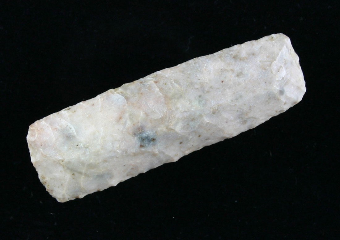 2 5/16" Square Knife: Precision crafting. This is an absolutely textbook example of the form. Flat on the bottom, domed on the top, and perfect in every detail. Made of a pretty Boyle Chert. Found in Bath Co., Kentucky. Ex