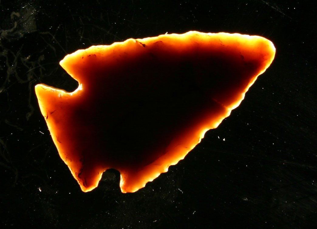 1 3/4" Palmer: Nice symmetrical example in pretty caramel colored Carter Cave flint from Bath Co., Kentucky.