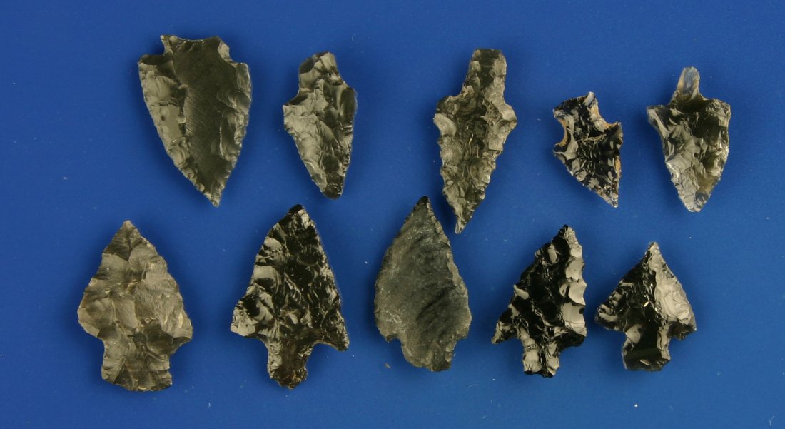 10 Excellent Obsidian Birdpoint: All from Northern California and Southern Oregon. Biggest is 7/8th's of an inch. Ex- Butch Clark Collection.