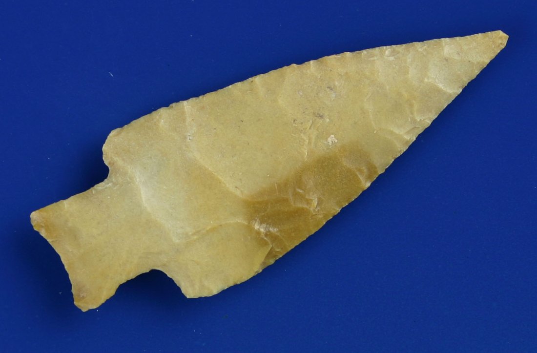 2 13/16" Uvalde: Thin example found by David McIntosh at 'Dirt Hill' on Onion Creek in Travis Co., Texas. Tan/Orange Edwards Plateau Chert.
