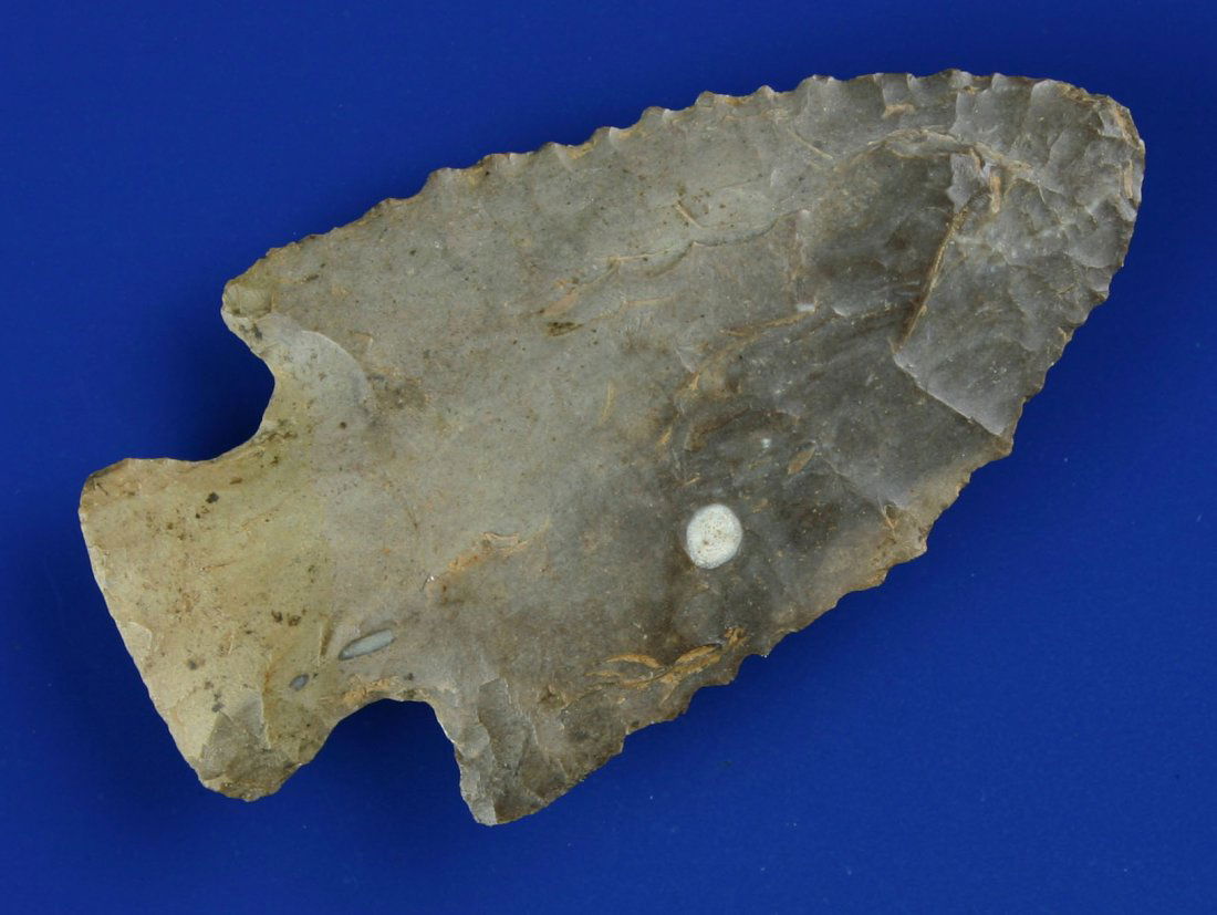 2 5/8" Flint Creek: or Southern hardin. One of those made way better than it needed to be to get the job done. Color. Size. Serrations. This one has it all. Literally perfect condition. Multotoned high grade Dover. Found