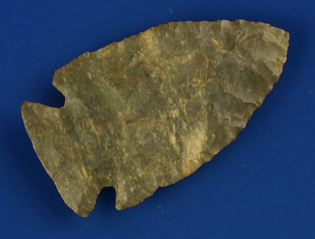1 7/8" Intrusive Mound: Pretty charcoal and cream Coshocton. Extra thin. Scioto Co., Ohio.