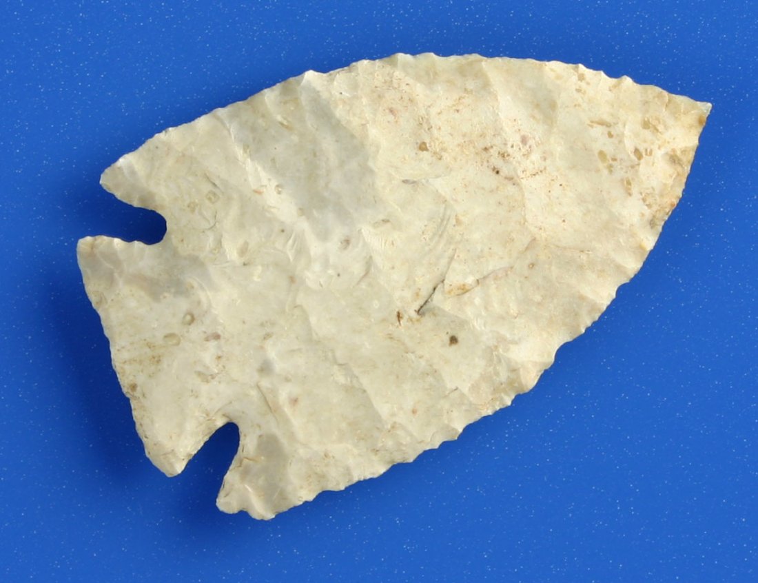 002: 2" Palmer - Davis 'G-10' COA: Ultra thin with great symmetry. Pretty gray and white chert. Found in Ohio. Ex- R. Shively Collection. Davis 'G-10' COA.