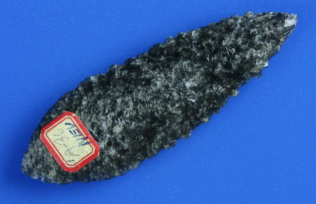 090: 3" Excelsior - Ex-Kevin Pipes Collection: Great example with super serrations. Glossy black Obsidian. Old 'NEV' label. Ex- Kevin Pipes Collection.