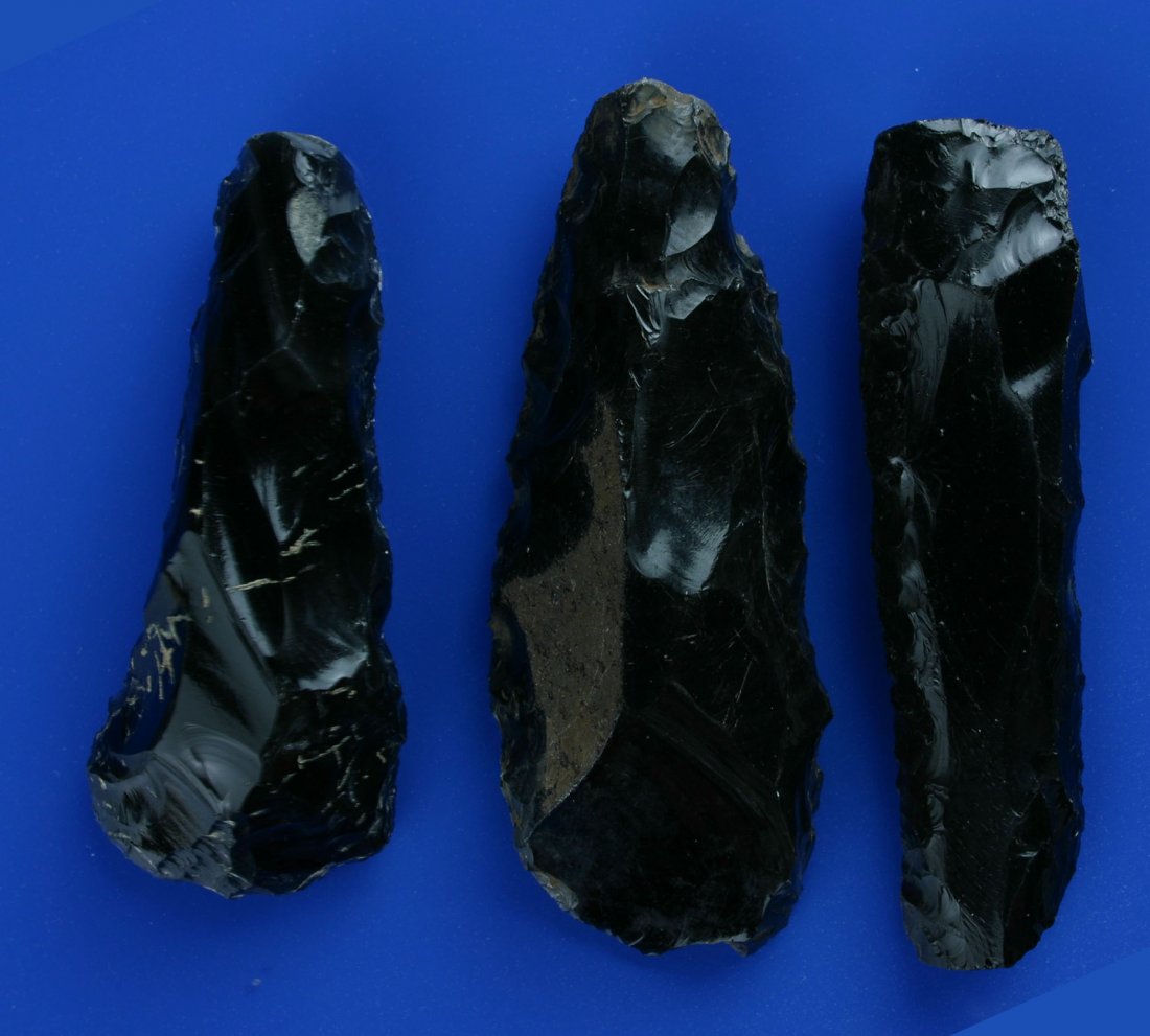 3 Excellent Large PreColumbian Obsidian Tools: Uniface humped multi-purpose tools. Knives, scrapers, fleshers. All excellent. Great flaking. Glossy Jet Black Obsidian. Old collection. Biggest is 4 1/4". Colima Culture.