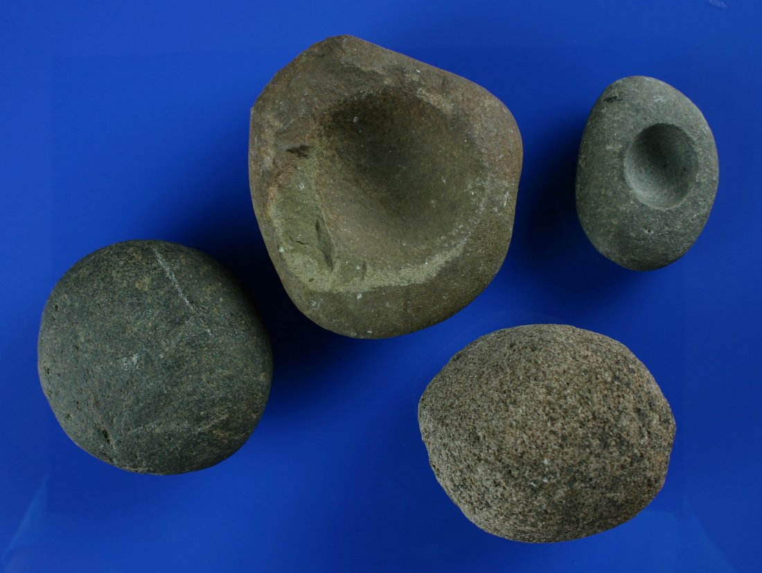 4 Stone Tools: Pair of small mortars and 2 hammerstones/manos.