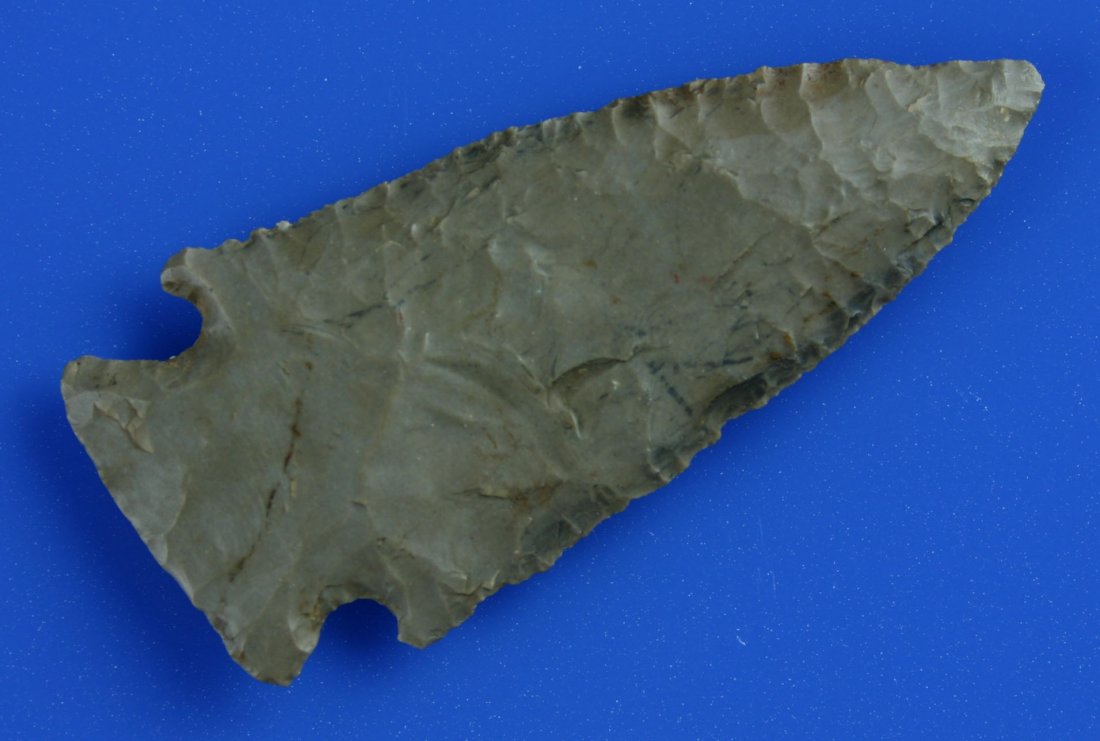 2 15/16" Stilwell: Hornstone example from Central Kentucky. Ex - Joe Daugherty Collection.