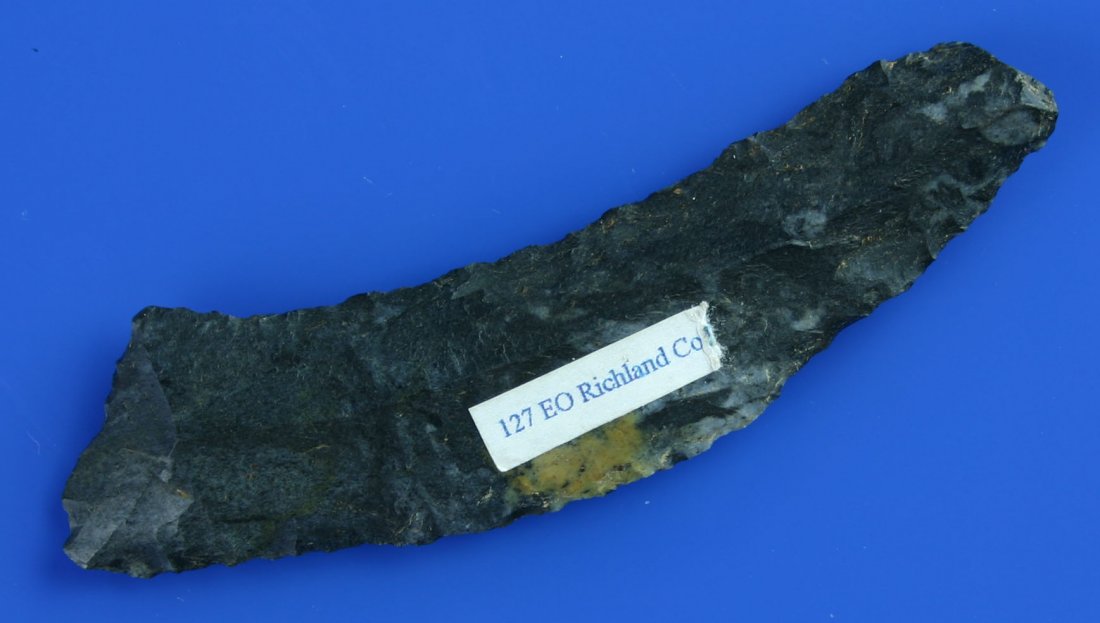 3 3/8" Paleo Knife: Great Paleo flaking extremely well made. Pretty blue and brown Coshocton with a nice aged sheen. Found in Richland Co., Ohio.