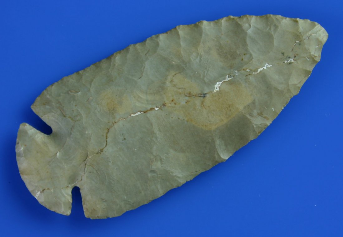 4 1/8" Dovetail - Davis G-9 COA: Great example. Light gray hornstone with creamy swirls. Found in Franklin Co., Ohio. Ex- Jesse Waters Collection. Davis G-9 COA.
