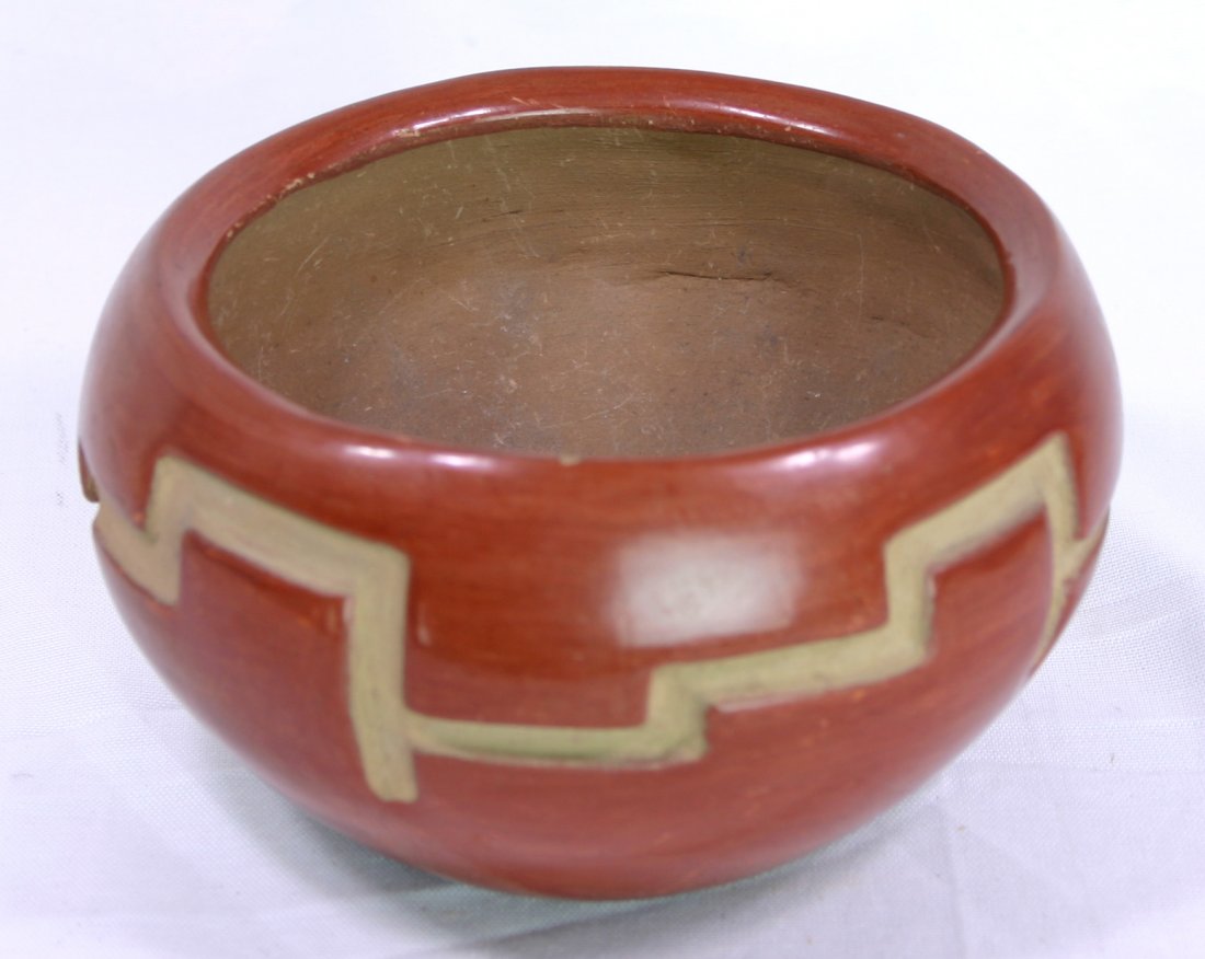 2 7/8" x 5 1/4" Santa Clara Redware Carved Bowl: Nicely made carved bowl from the Santa Clara - red on buff. Unsigned but possibly attributable to the Chavarria clan.