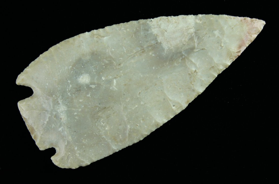 4 15/16" Base Tang Knife: Nice example in a light tan Edwards Plateau Chert found along Lake Creek in Williamson Co., Texas Ex - Stinson Collection. Nice!