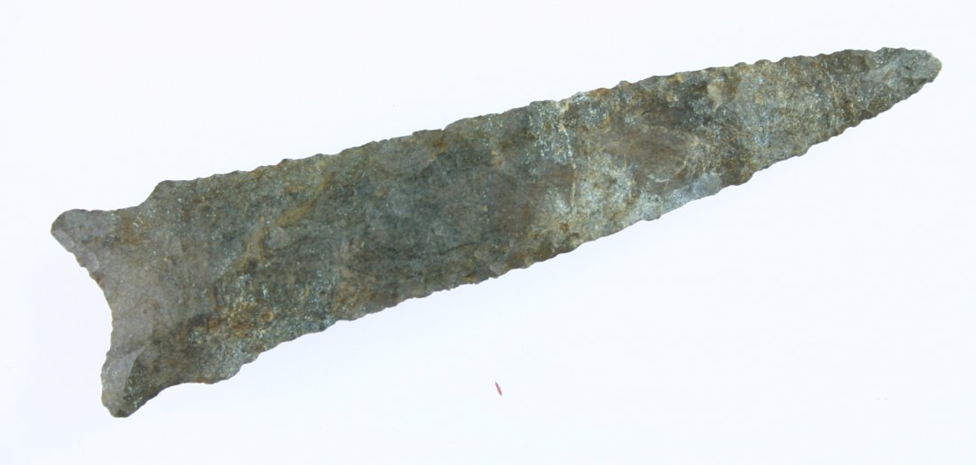 5 1/4" Greenbrier - Davis G-9 COA: Amazing large Greenbrier that maintained it length. Heavily serrated from tip to haft on both blade edges. Well patinated Fort Payne Chert. Found in Montgomery Co., Tennessee. Davis G-9 COA.