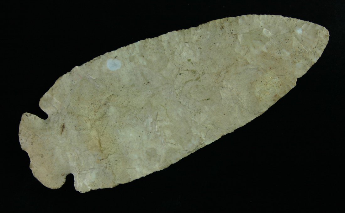 5" Dovetail - Davis G-8 COA: Extra large example. Made of Fort Payne chert. Found in Randolph Co., Indiana. Ex- Jim Kessling and Marvin Gilley Collections. Davis G-8 COA.