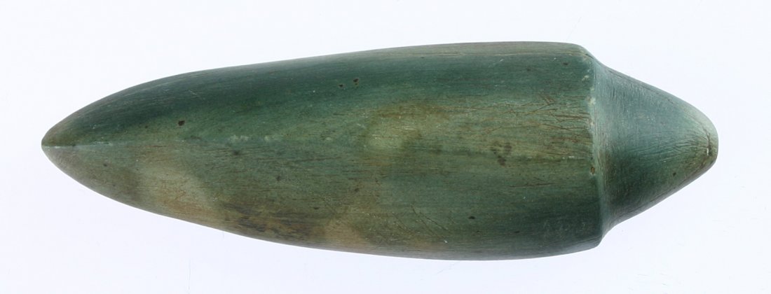 3 9/16" Lizard Effigy - Bennett COA: Green slate example from Knox Co., Ohio, formerly of the William Wertz Collection. Bennett COA.
