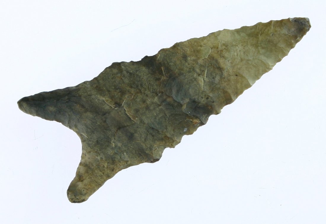 2 3/4" Dalton Greenbrier - Ex- Lar Hothem: Very attractive arrowhead. Several shades of creek stained Dover Chert. Thin with long ears and lethal serrations. Pictured in Hothem's Paleo Artifacts, pg. 113. Ex- Bingman, S.E. Illinois.