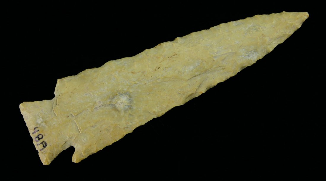 4 3/8" Hardin - Saline River COA: Good size and great cratsmanship. High grade Bailey's Chert. COA indicates Missouri origin. Ex- Fred Coleman Collection. Marcus Hays / Saline River COA.