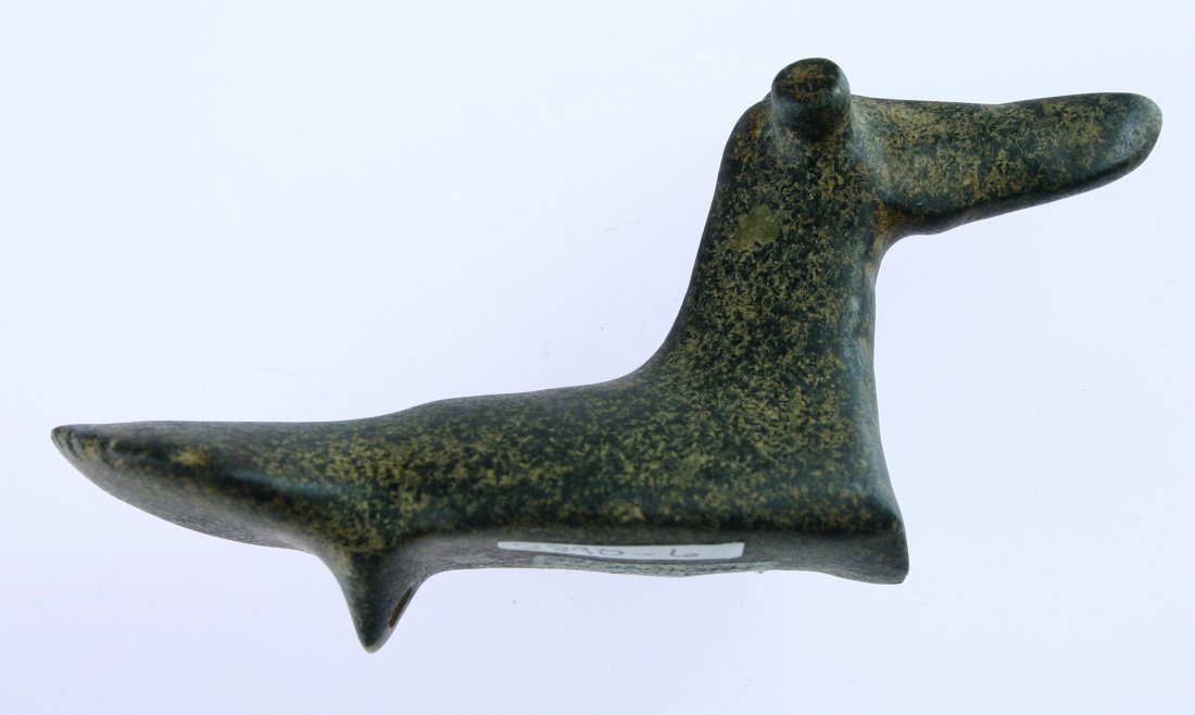 4 3/4" Porphyry Popeye Birdstone - Jackson G-9 COA: Excellent example of a Nesting style bird in black and gold porphyry from Jackson Co., Michigan. Acquired from and old NY estate and originally collected prior to 1960. Jackson G-9 COA.
