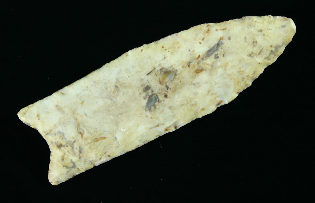 4" Plainview - Davis COA: Excellent large example. Made of a glossy high grade cream white chert with nice mineralization. Literally perfect form and flaking. From Logan Co., Colorado. Davis COA.