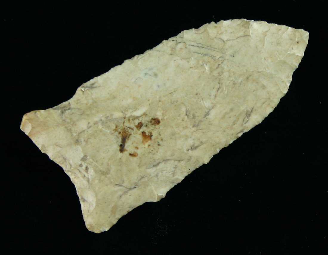 2 5/8" Greenbrier: Found by Karl Schug in Waukesha Co., Wisconsin. Cream chert example. Nicely flaked with good mineralization.