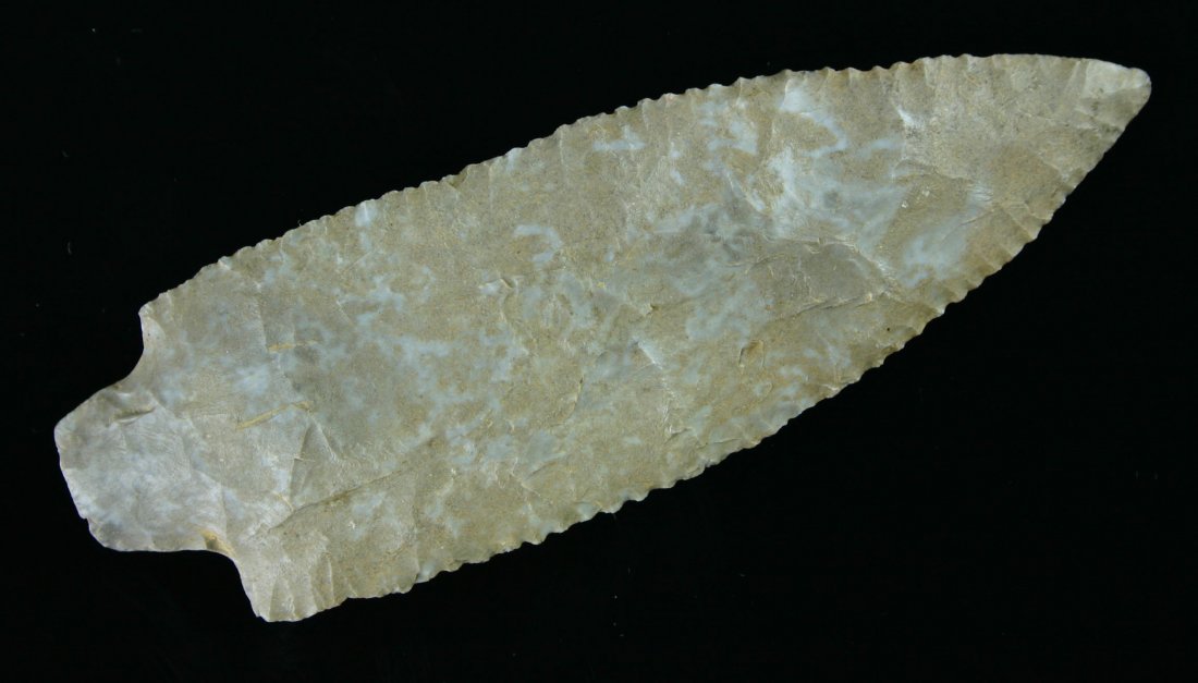 4 3/4" Pickwick - Jackson COA: Mottled blue and tan Fort payne Chert with super serrations and an extra nice sheen. Ex- Jason Fenn Collection. Tennessee type. Jackson COA
