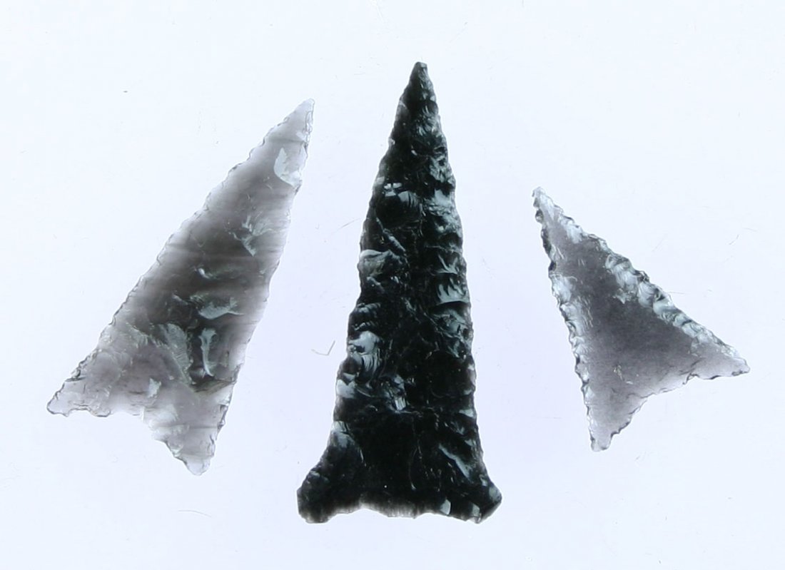 3 Great Basin Triangles All G-9+: Longest 1 1/2". Obsidian beauties with all being G-9 or higher