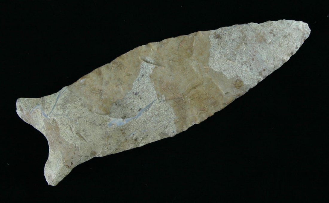 2 3/4" Beaver Lake - Davis G-9 COA: World Class example made of mottled gray and tan Fort Payne. Purchased by consignor from Steve Walker. Reported Ex- Earl Townsend. Howard Co., Tennessee. Davis G-9 COA.