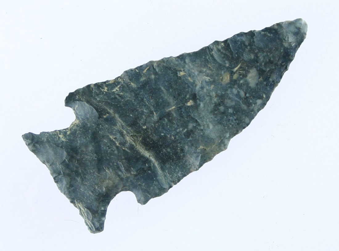 2 1/8" Intrusive Mound: Coshocton flint example from Ohio. Classic form.