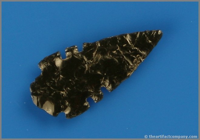 Exceptional 1 1/16" Stockton: Glossy black Obsidian with great notching. Found between Galt and Modesto, California in the 1960's. Ex- Dennis Hammer Collection.