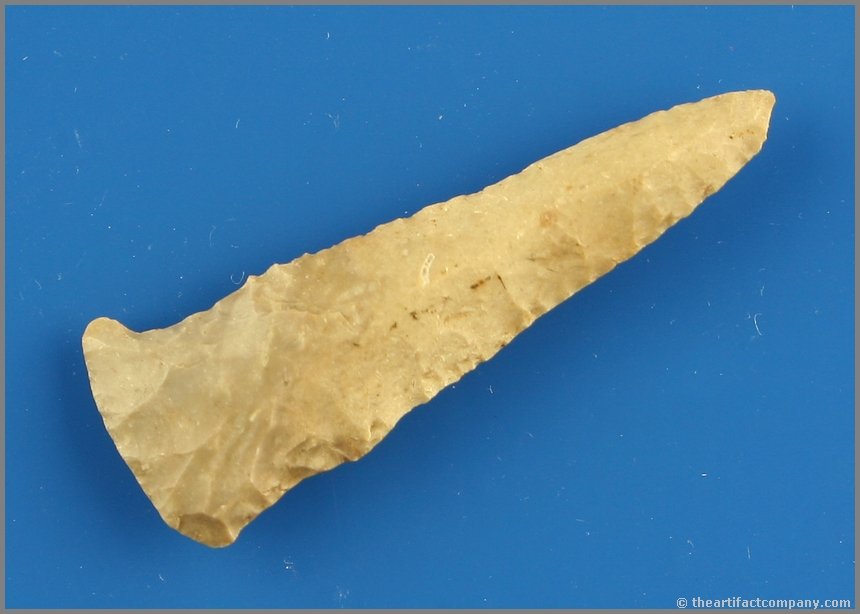 2 1/4" Drill: Extremely well-flaked drill in a fossil chert found by Ernest Schug in Dodge Co., Wisconsin.
