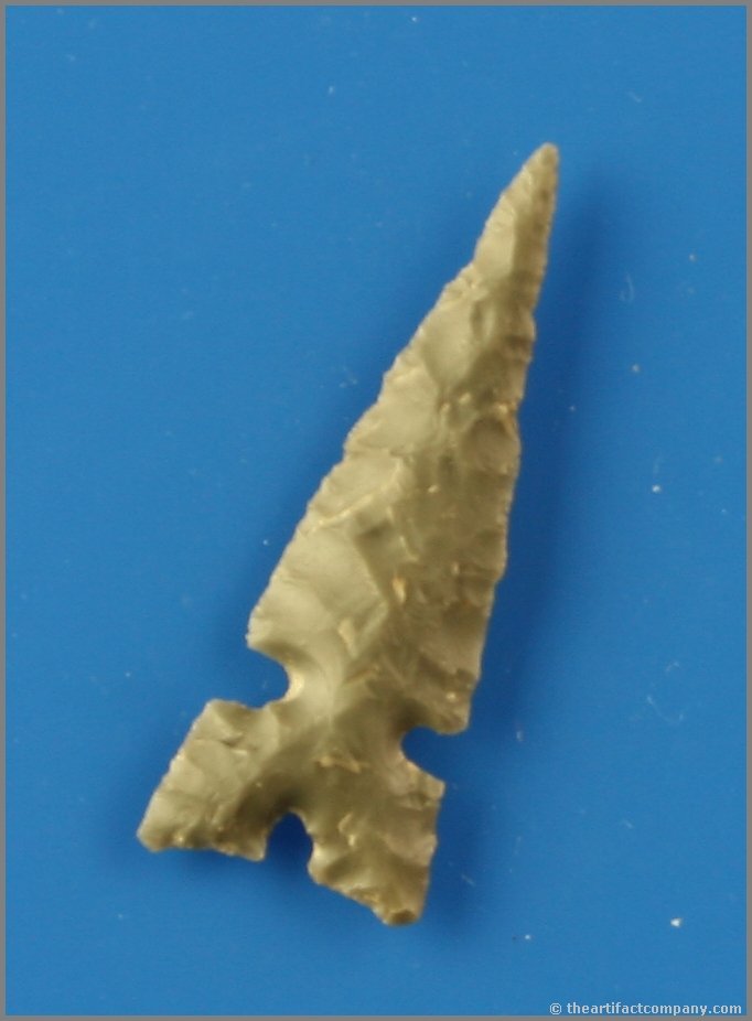 1 3/8" Desert Sierra - Jackson G-9 COA: 1 3/8" Dessert Sierra. Ultra thin extra fine example made of gray/brown nicely translucent fossil chert. Found in Oregon. Jackson G-9 COA.