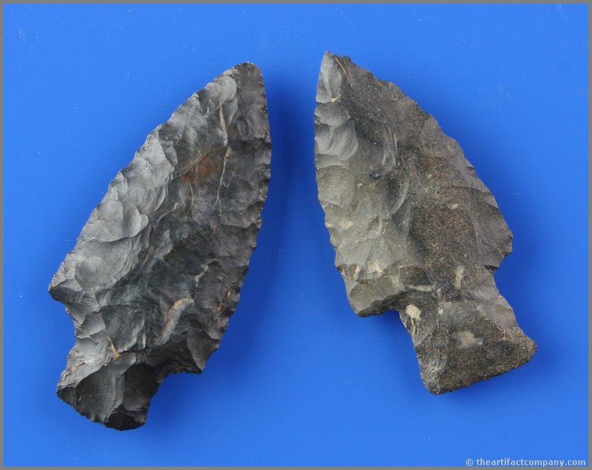 Pair of Hothem Points: 2 1/8 and 2 1/4". One foun d in Holmes County and the other in Licking County, Ohio. Both excellent example with Lar Hothem's handwriting in white on them. Sold at the Bennett/Hothem auction in 2008.