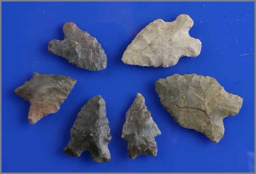 6 Nice Bifurcated Points!: Central Kentucky examples in Hornstone, Sonora, Cane Ridge, and Boyle cherts. Nice assortment.