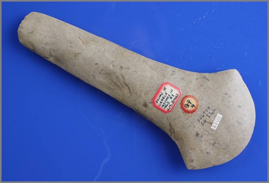 8" Spud: Found by J.M. Boggs in 1963 at Crable Mounds in Fulton Co., Illinois. Heavily polished Mill Creek Chert