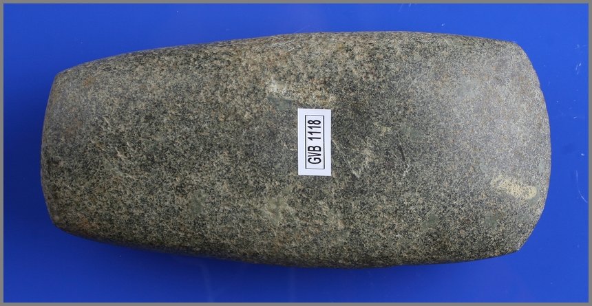 6" G-10 Celt: Superb example from Morrow Co., Ohio with a high degree of polish.