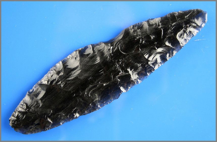 6 5/16" High Desert Knife - Rogers COA: Obsidian example from Oregon/California with a Rogers COA.