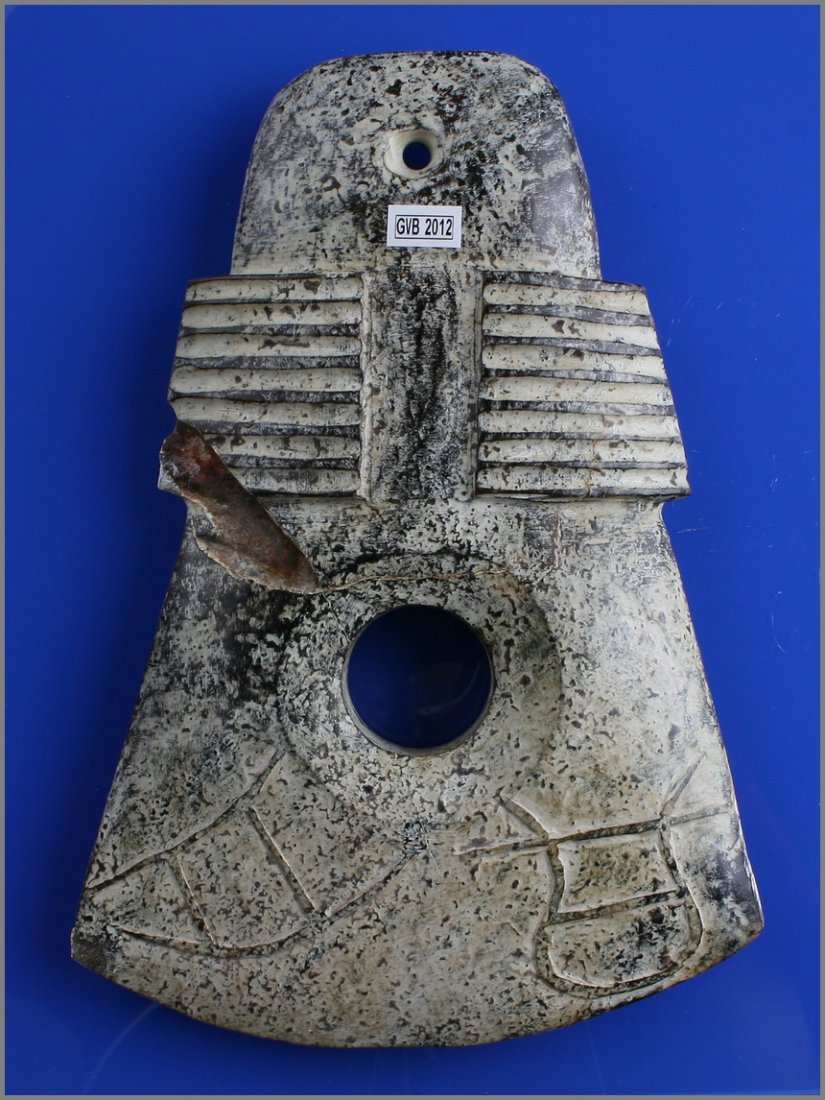 9 3/8" Chinese Axe Pendant with Glyphs: Nicely formed example in a patinated black stone. Age undetermined.