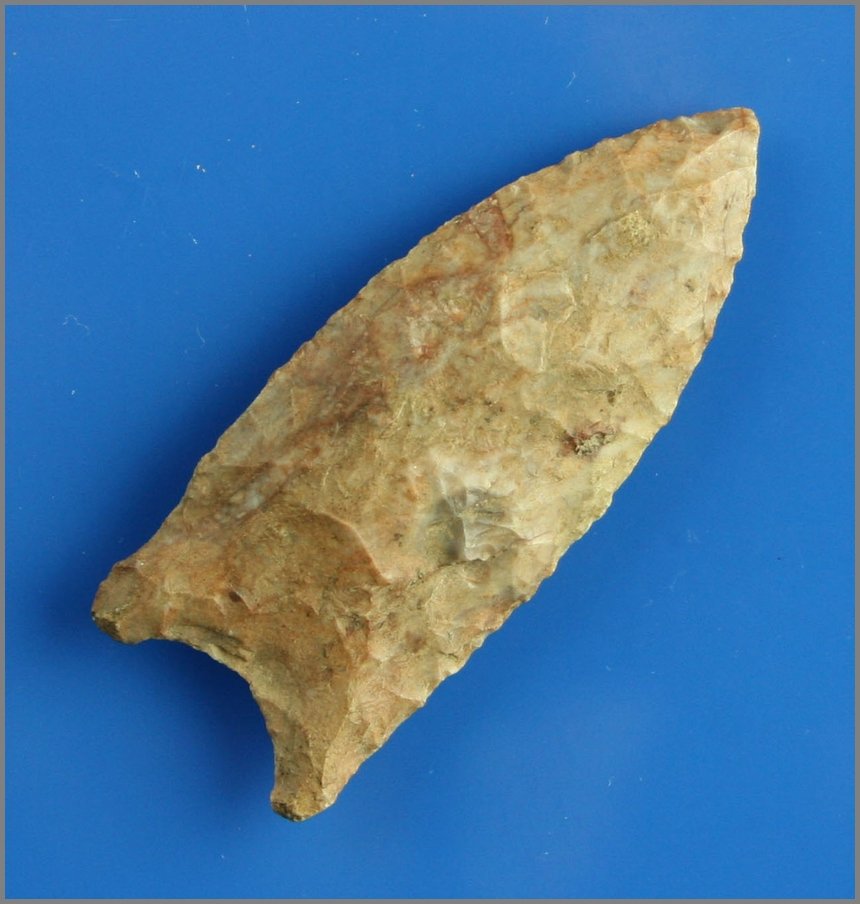 2 3/8" Beaver Lake - Jackson COA: Nice example found by Karl Schug in Dodge Co., Wisconsin. Prairie Du Chein Chert. Jackson COA.